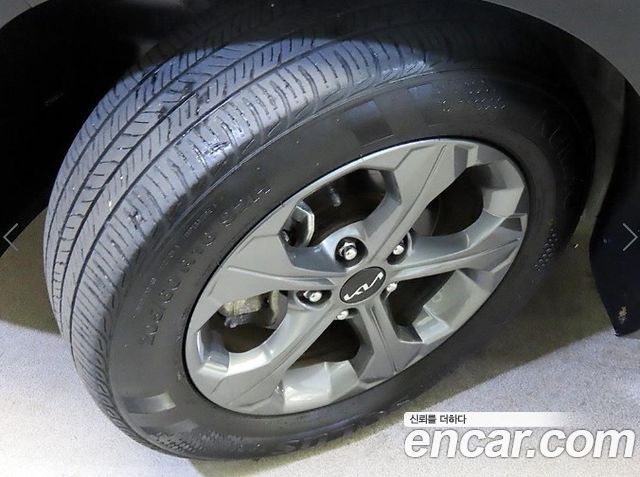 Kia Seltos Gasoline 2.0 2WD Prestige 2023 — фото 24