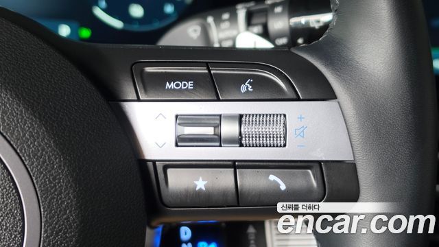 Hyundai Tucson Hybrid (NX4) HEV 1.6 2WD Inspiration 2024 — фото 17