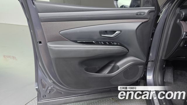 Hyundai Tucson Hybrid (NX4) HEV 1.6 2WD Inspiration 2024 — фото 24