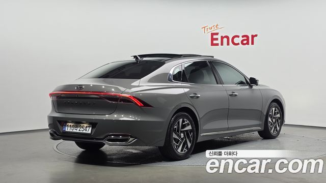 Hyundai Grandeur Hybrid (IG) Exclusive 2022 — фото 2