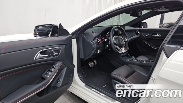 Mercedes-Benz CLA-Class (C117) CLA45 AMG 4MATIC 2018 — фото 10