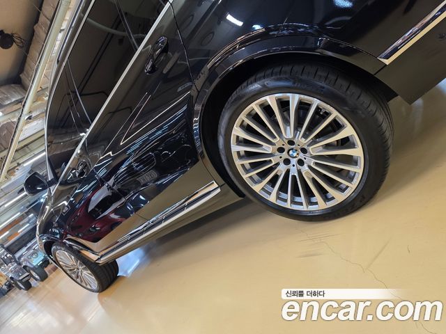 BMW X7 (G07) xDrive 40i Design Pure Excellence 7-Seater 2024 — фото 4