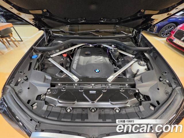 BMW X7 (G07) xDrive 40i Design Pure Excellence 7-Seater 2024 — фото 7