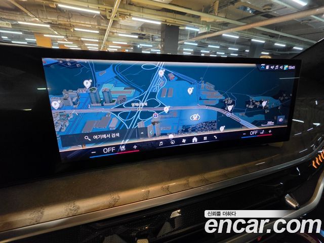 BMW X7 (G07) xDrive 40i Design Pure Excellence 7-Seater 2024 — фото 18