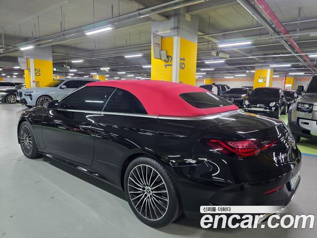 Mercedes-Benz CLE-Class (C236) CLE200 Cabriolet 2026 — фото 6