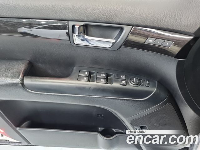 Kia Mohave 4WD KV 300 2015 — фото 6