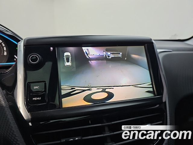 Peugeot 2008 1.6 e-HDi Feline L 2015 — фото 19