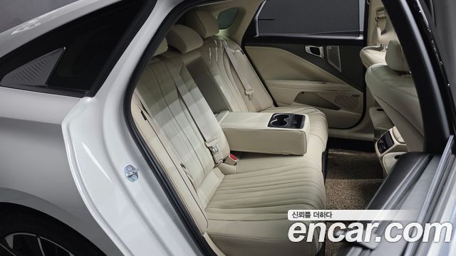 Kia K8 2.5 Gasoline 2WD Signature 2025 — фото 11