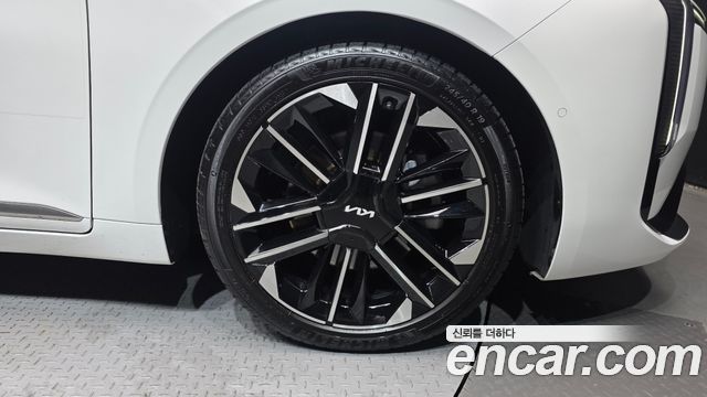 Kia K8 2.5 Gasoline 2WD Signature 2025 — фото 21
