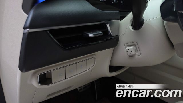 Kia K8 2.5 Gasoline 2WD Signature 2025 — фото 27