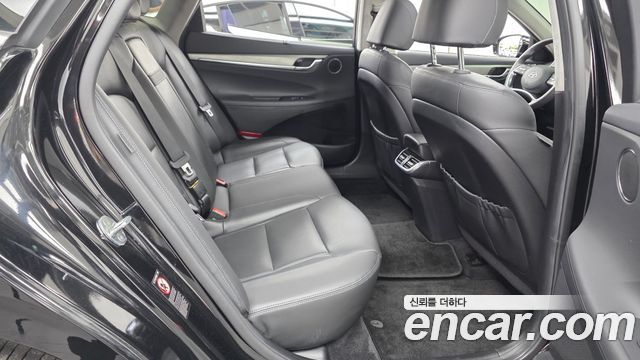 Hyundai Grandeur (IG) 2.5 Le Blanc 2023 — фото 12