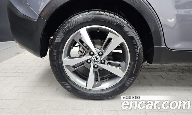 KG Mobility (SsangYong) Style Korando C 2.2 RX 2WD DLX 2018 — фото 5