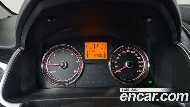 KG Mobility (SsangYong) Style Korando C 2.2 RX 2WD DLX 2018 — фото 8