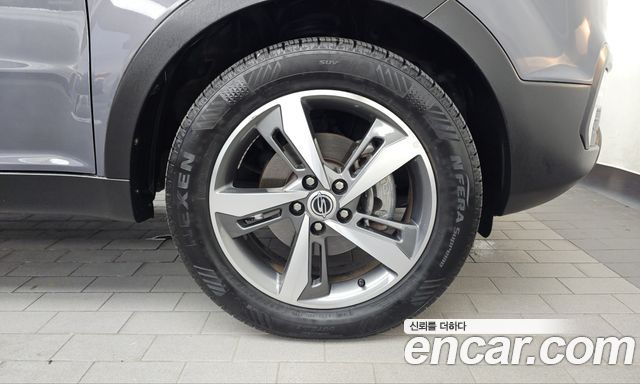 KG Mobility (SsangYong) Style Korando C 2.2 RX 2WD DLX 2018 — фото 21