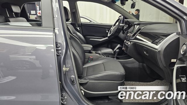 KG Mobility (SsangYong) Style Korando C 2.2 RX 2WD DLX 2018 — фото 26
