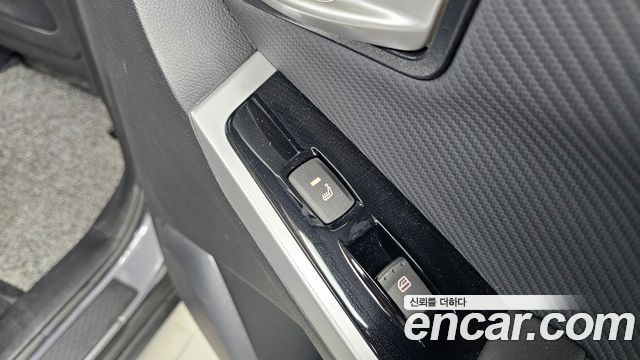 KG Mobility (SsangYong) Style Korando C 2.2 RX 2WD DLX 2018 — фото 30