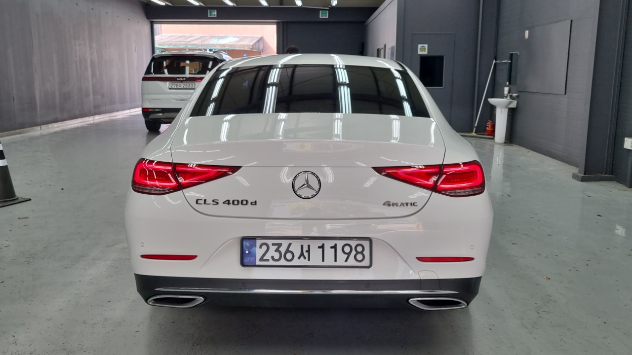Mercedes-Benz CLS-Class (C257) CLS400d 4MATIC 2019 — фото 4