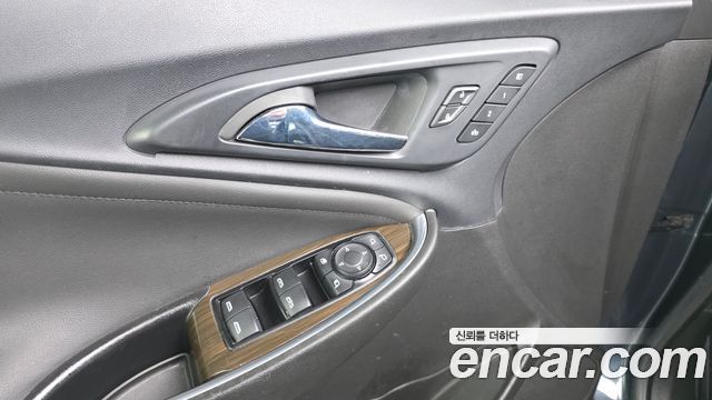 Chevrolet Malibu 1.3 Turbo Premier Prime Sefety 2020 — фото 35