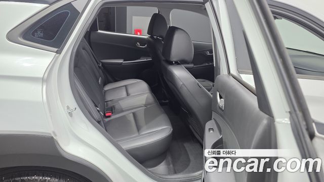 Hyundai Kona 1.6 Turbo 2WD Modern pop 2018 — фото 12