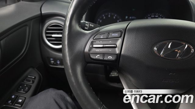 Hyundai Kona 1.6 Turbo 2WD Modern pop 2018 — фото 17
