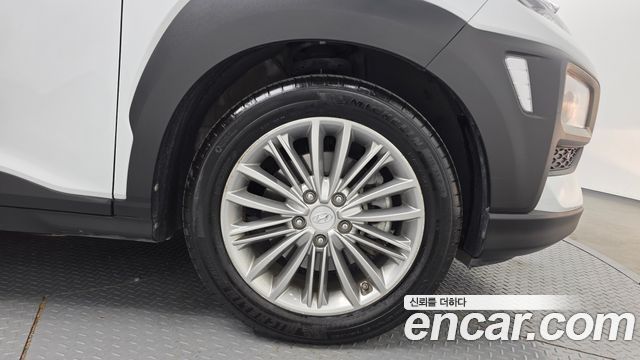 Hyundai Kona 1.6 Turbo 2WD Modern pop 2018 — фото 21