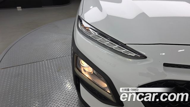 Hyundai Kona 1.6 Turbo 2WD Modern pop 2018 — фото 22