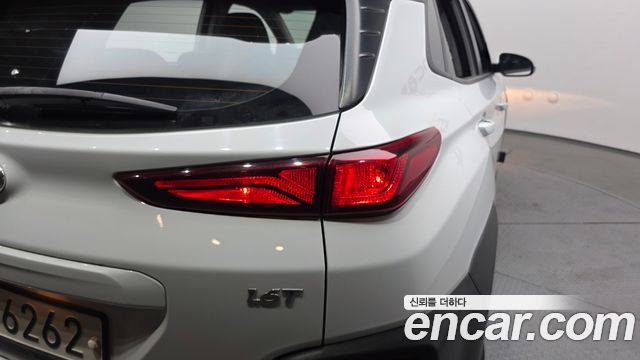 Hyundai Kona 1.6 Turbo 2WD Modern pop 2018 — фото 23