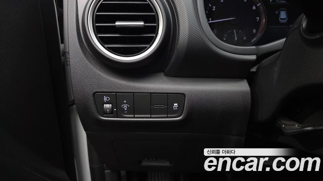 Hyundai Kona 1.6 Turbo 2WD Modern pop 2018 — фото 29