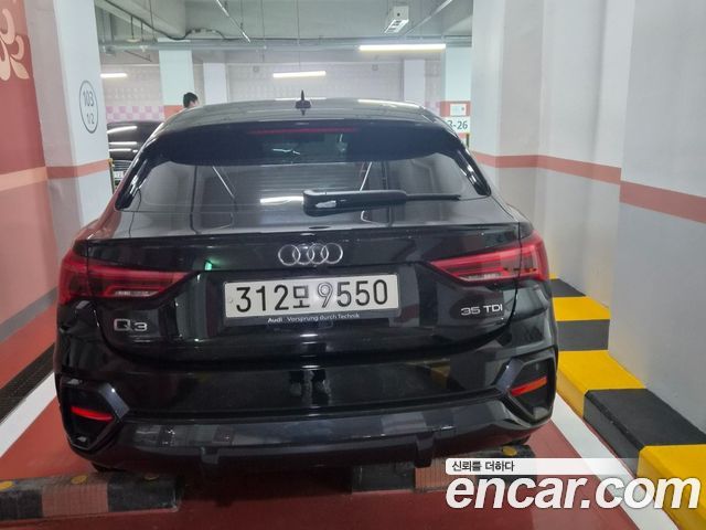 Audi Q3 (F3) 35 TDI Sportback 2022 — фото 3