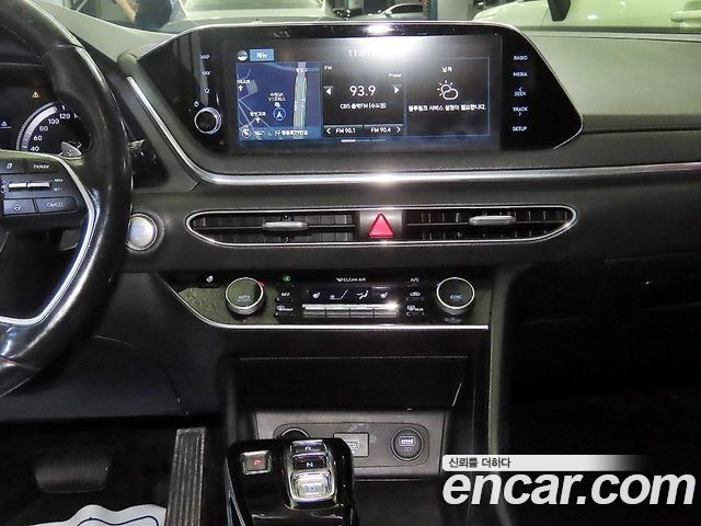 Hyundai Sonata (DN8) 2.0 LPG(rental car) Smart 2020 — фото 15