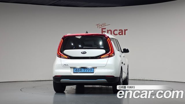 Kia Soul Booster EV Noblesse 2019 — фото 4