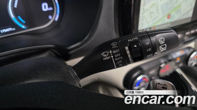 Kia Soul Booster EV Noblesse 2019 — фото 15