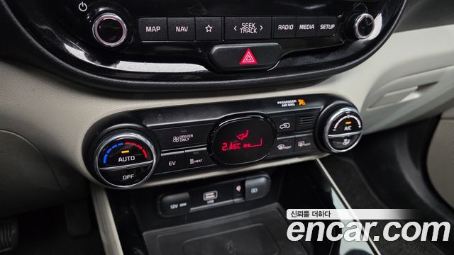 Kia Soul Booster EV Noblesse 2019 — фото 18