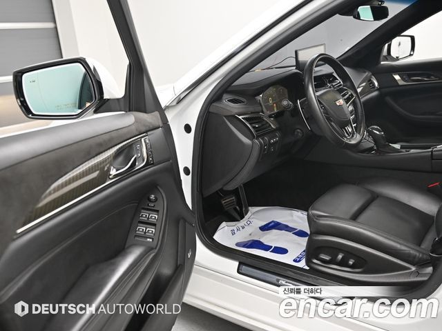 Cadillac CTS (III) 2.0 Premium AWD 2015 — фото 15