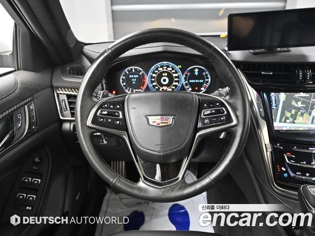 Cadillac CTS (III) 2.0 Premium AWD 2015 — фото 17