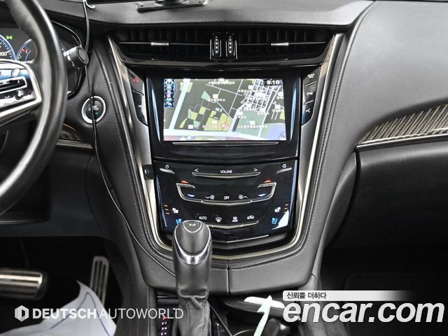 Cadillac CTS (III) 2.0 Premium AWD 2015 — фото 18