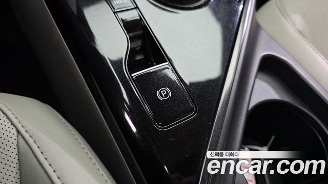 Kia Niro EV Earth 2023 — фото 12