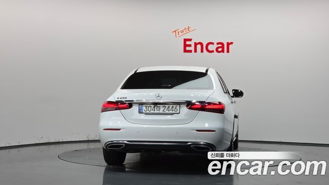 Mercedes-Benz E-Class (W213) E250 Avantgarde 2021 — фото 4