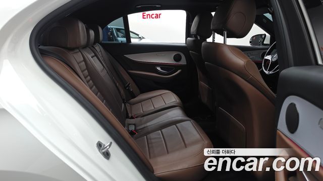 Mercedes-Benz E-Class (W213) E250 Avantgarde 2021 — фото 11