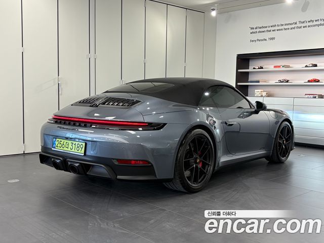 Porsche 911 (992) Carrera GTS Cabriolet 2025 — фото 2