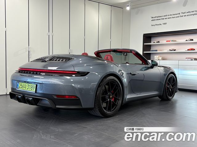 Porsche 911 (992) Carrera GTS Cabriolet 2025 — фото 8