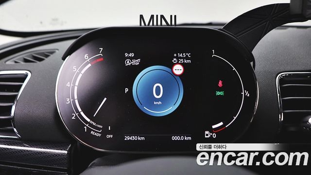 MINI Cooper Clubman Classic 2nd 2024 — фото 9