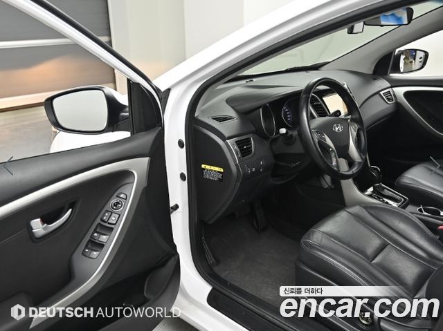 Hyundai i30 (New) Diesel 1.6 VGT PYL 2014 — фото 15