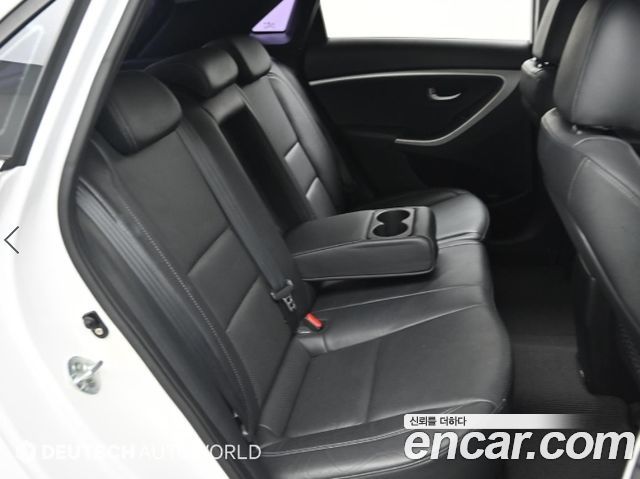 Hyundai i30 (New) Diesel 1.6 VGT PYL 2014 — фото 16