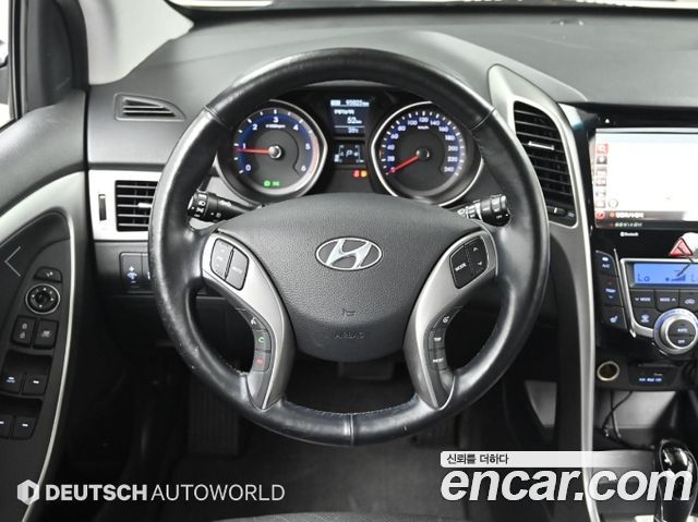 Hyundai i30 (New) Diesel 1.6 VGT PYL 2014 — фото 17