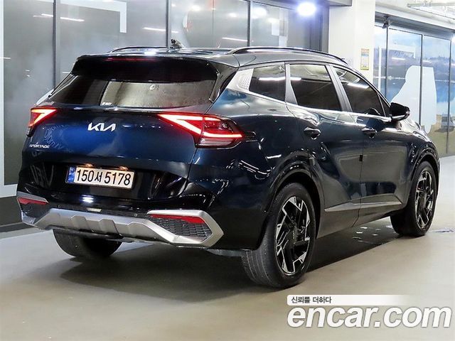 Kia Sportage (V) Diesel 2.0 2WD Prestige 2022 — фото 4