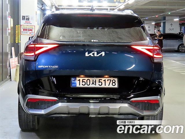 Kia Sportage (V) Diesel 2.0 2WD Prestige 2022 — фото 5