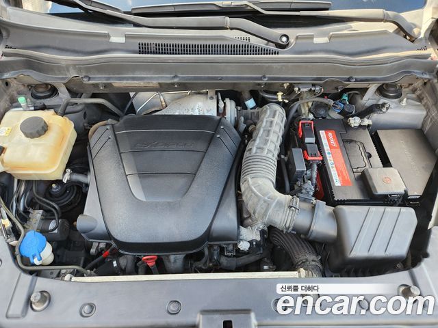 KG Mobility (SsangYong) Korando C 2.0 Advanture 60th Edition 2WD 2015 — фото 6