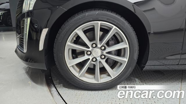 Cadillac CTS (III) 2.0 Premium 2018 — фото 5