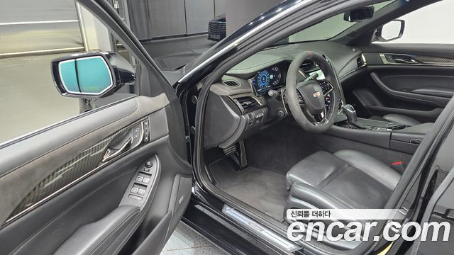 Cadillac CTS (III) 2.0 Premium 2018 — фото 10